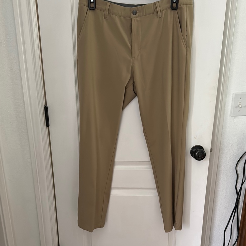 Adidas Tan Golf pant, no stains. Like new with elastic waist.